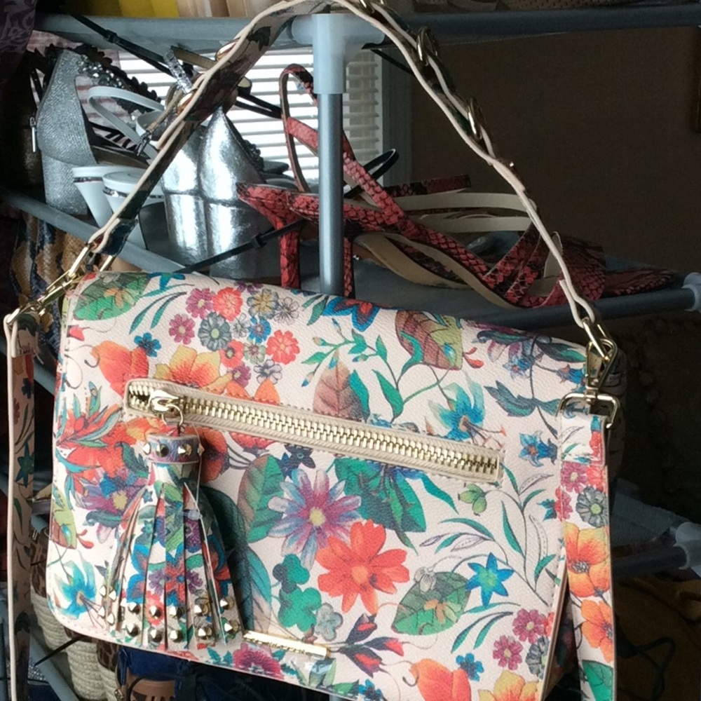 Steve Madden Crossbody Messenger Bag